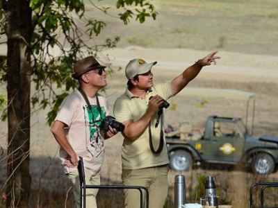 Guides & Naturalists